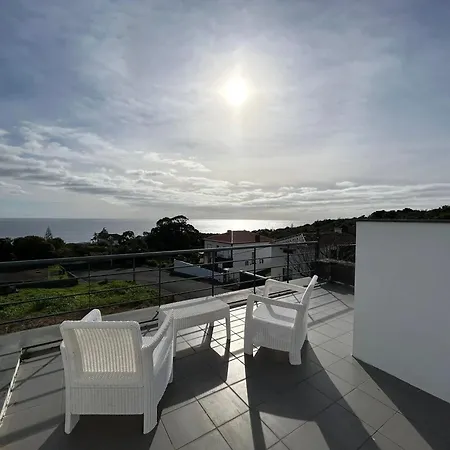 Charming House With Garden In Feriehus *