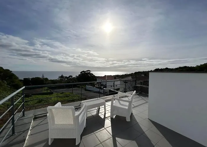 Charming House With Garden In Holiday home *