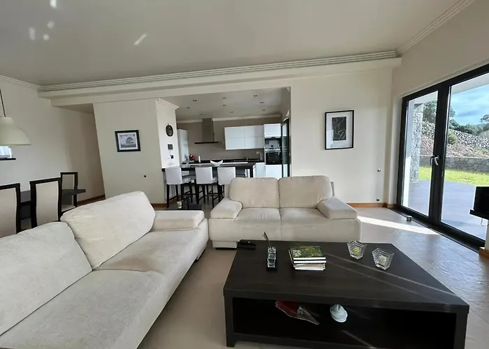 Holiday home Charming House With Garden In Angra do Heroismo